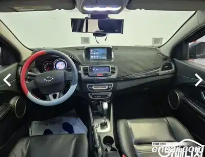 Renault SM3 2014 1.6 Автомат в Москве № 1004046, миниатюра 7