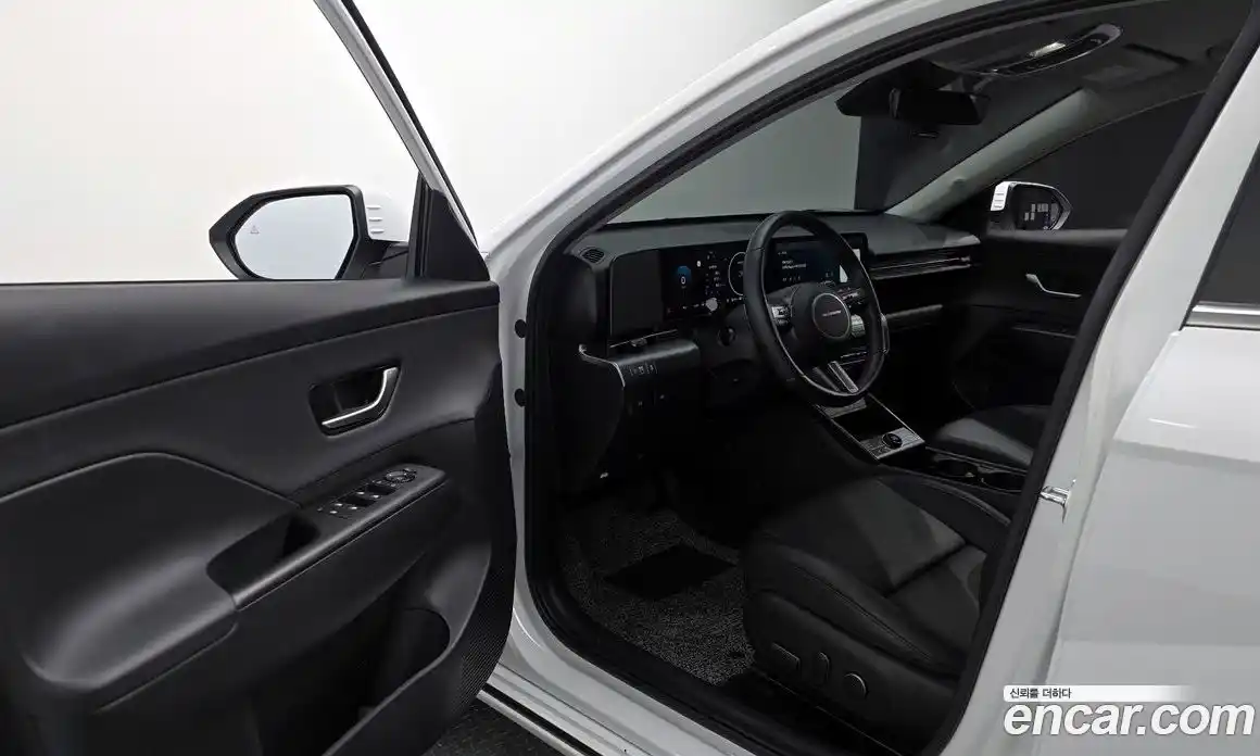 Hyundai Kona 2023 0.2 Автомат в Москве № 1005405, фото 11