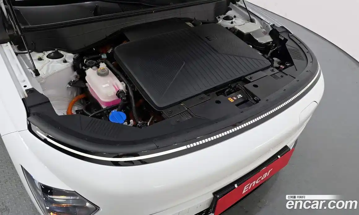 Hyundai Kona 2023 0.2 Автомат в Москве № 1005405, фото 6