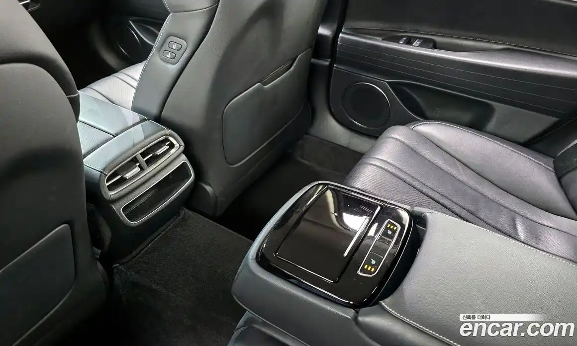 Genesis G80 2020 2.5 Автомат в Москве № 1010252, фото 19