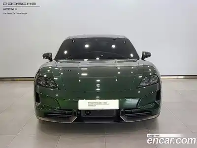 Porsche Taycan 2024 0.1 гидро в Москве № 1011940, миниатюра 3