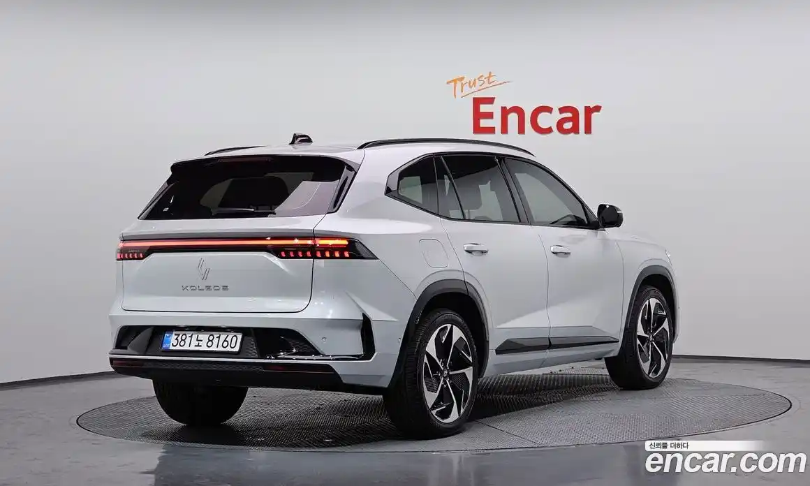 Renault Grand Koleos 2025 2.0 Автомат в Москве № 1012845, фото 2