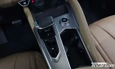 Renault Grand Koleos 2025 2.0 Автомат в Москве № 1012845, миниатюра 9