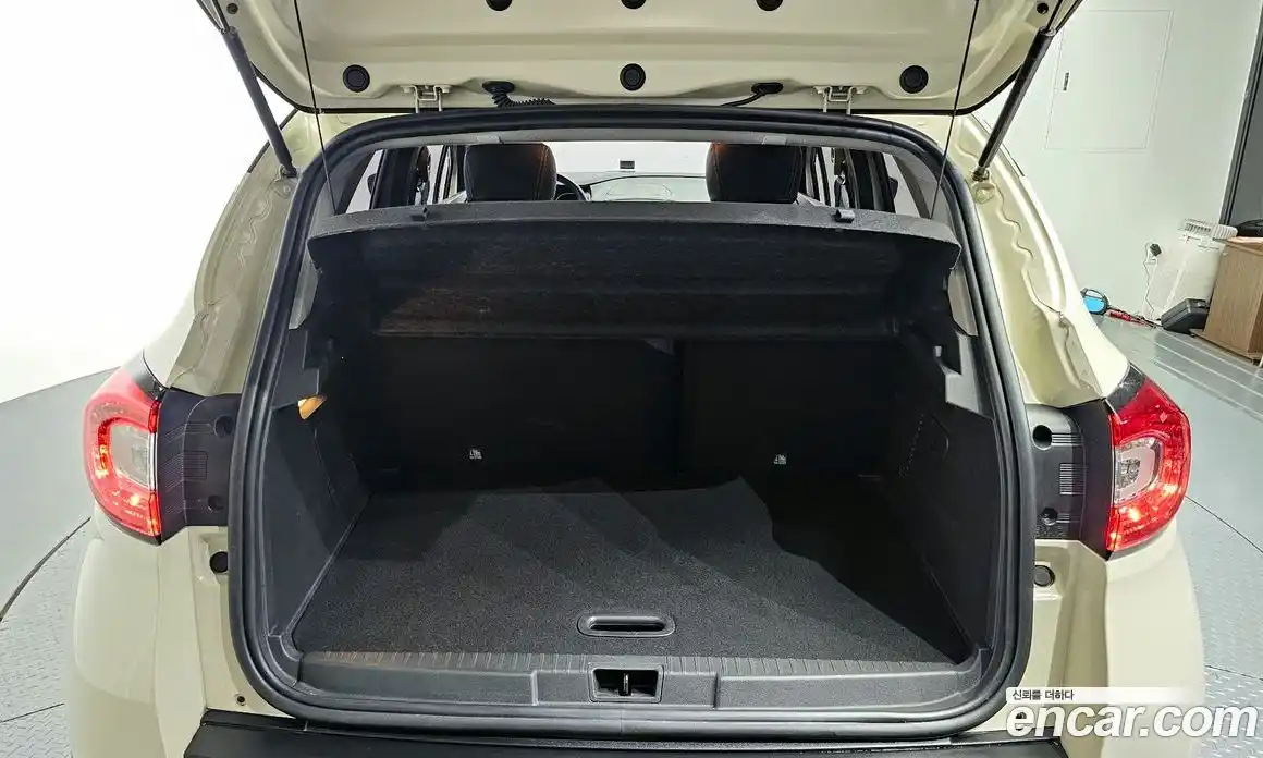 Renault QM3 2017 1.5 Автомат в Москве № 1012882, фото 20