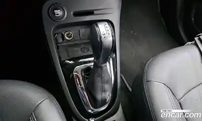 Renault QM3 2017 1.5 Автомат в Москве № 1012882, миниатюра 9