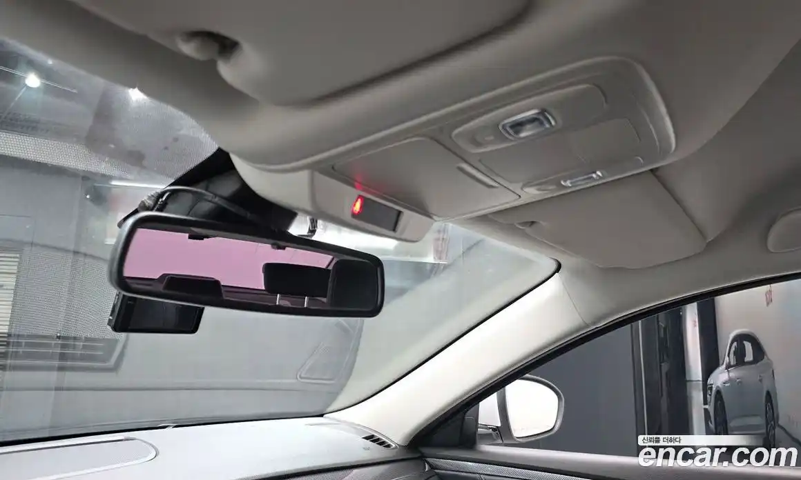 Renault SM6 2016 2.0 Автомат в Москве № 1013327, фото 17