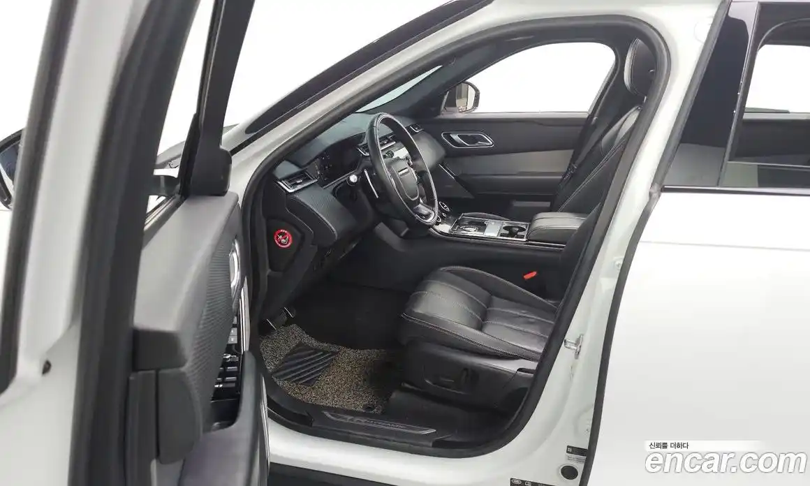 Land Rover Range-Rover Velar 2019 2.0 гидро в Москве № 1013367, фото 10