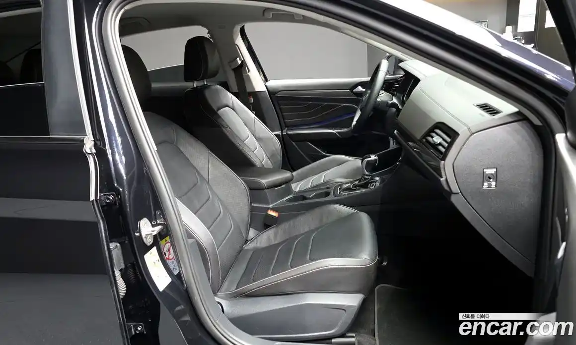 Volkswagen Jetta 2022 1.5 гидро в Москве № 1014586, фото 11