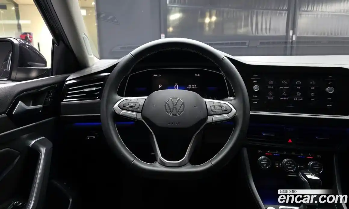 Volkswagen Jetta 2022 1.5 гидро в Москве № 1014586, фото 13