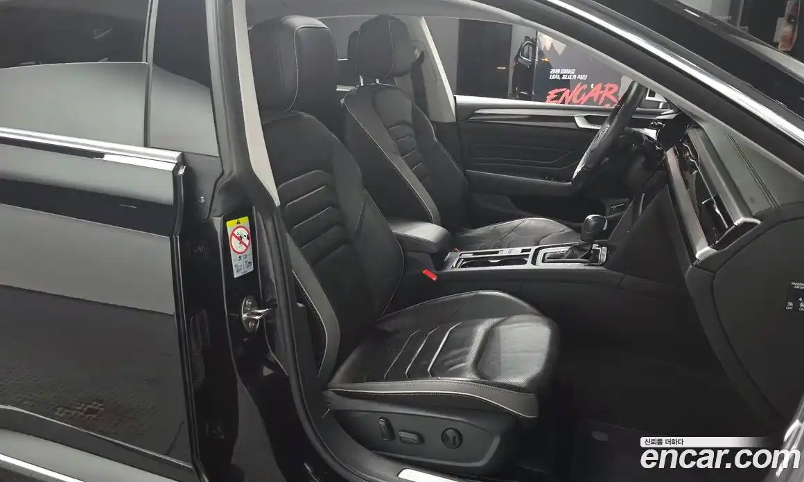 Volkswagen Arteon 2023 2.0 гидро в Москве № 1014606, фото 9