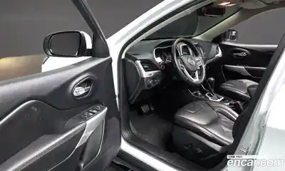Jeep Cherokee 2017 2.4 гидро в Москве № 1015045, миниатюра 11