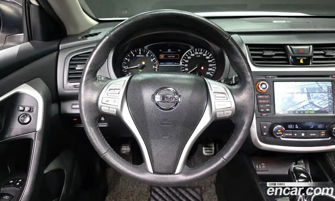 Nissan Altima 2016 2.5 гидро в Москве № 1015919, фото 13
