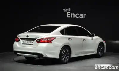 Nissan Altima 2016 2.5 гидро в Москве № 1015919, миниатюра 2