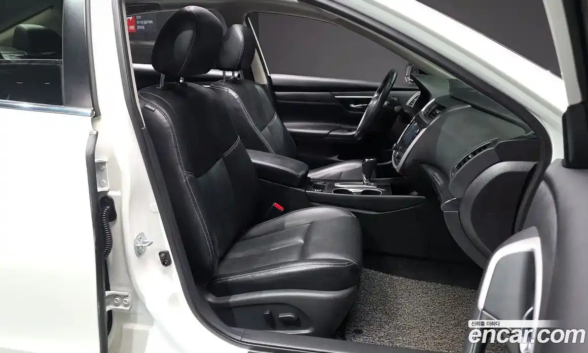 Nissan Altima 2016 2.5 гидро в Москве № 1015919, фото 10