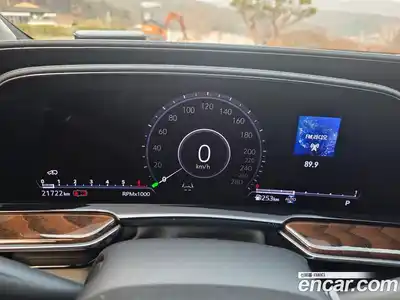 Cadillac Escalade 2023 6.2 гидро в Москве № 1015992, миниатюра 5
