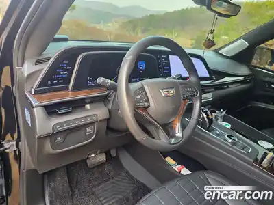 Cadillac Escalade 2023 6.2 гидро в Москве № 1015992, миниатюра 7