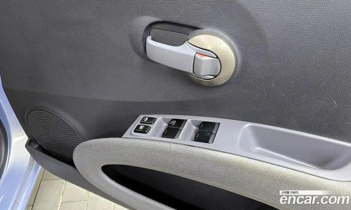 Nissan March 2002 1.2 гидро в Москве № 1020177, фото 16