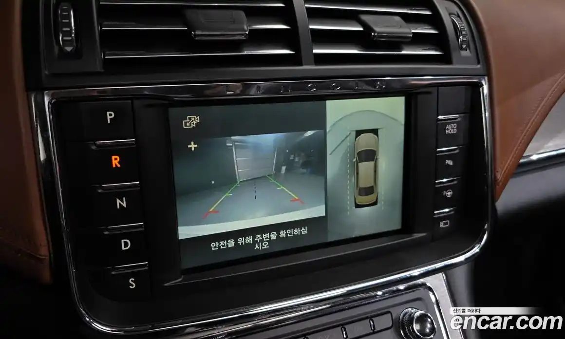 Lincoln Continental 2018 3.0 гидро в Москве № 1037698, фото 15