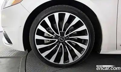 Lincoln Continental 2018 3.0 гидро в Москве № 1037698, миниатюра 5