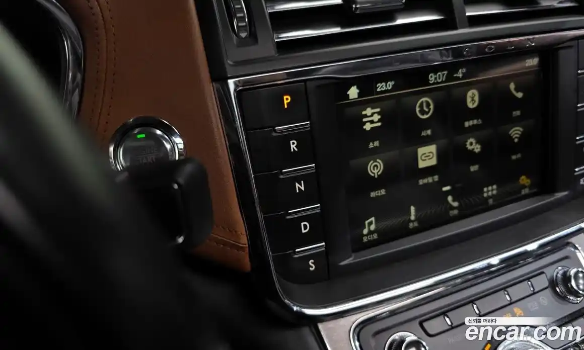 Lincoln Continental 2018 3.0 гидро в Москве № 1037698, фото 9