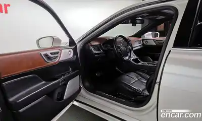 Lincoln Continental 2018 3.0 гидро в Москве № 1037698, миниатюра 10