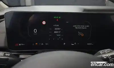 Kia Canival 2024 2.2 гидро в Москве, миниатюра 8