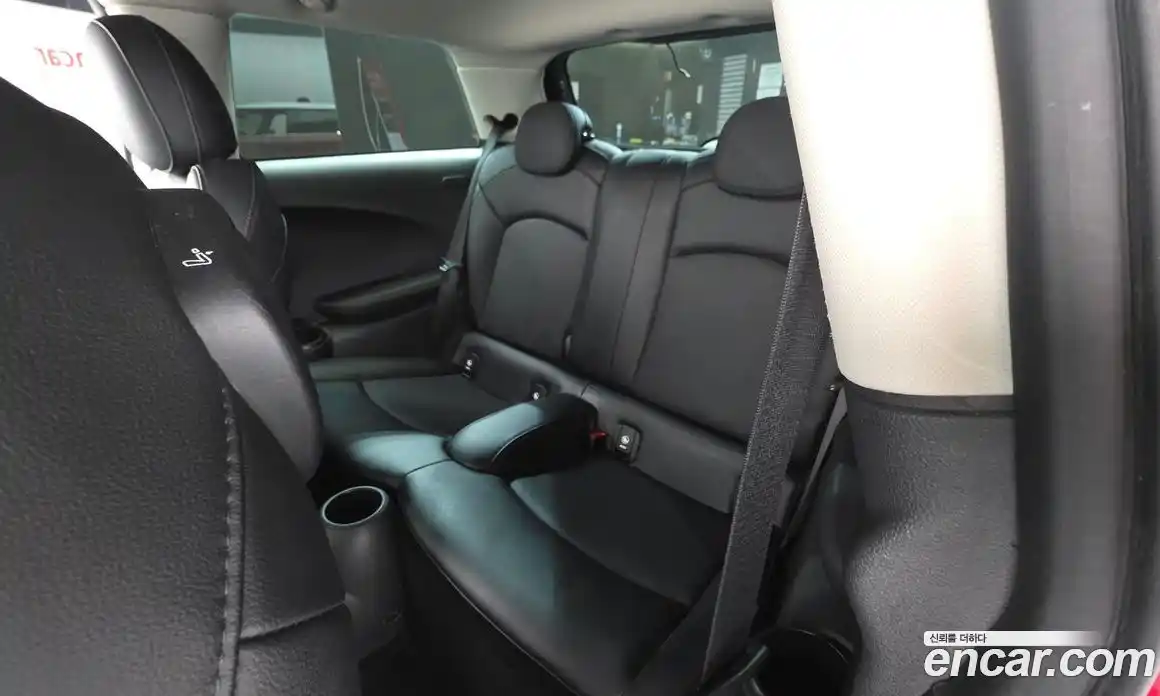 Mini Cooper 2014 1.5 гидро в Москве № 135555, фото 17