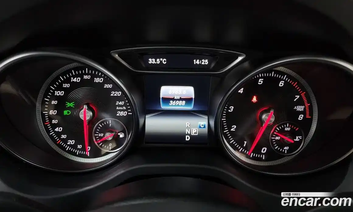 Mercedes-Benz GLA-Class 2019 2.0 гидро в Москве № 138715, фото 8
