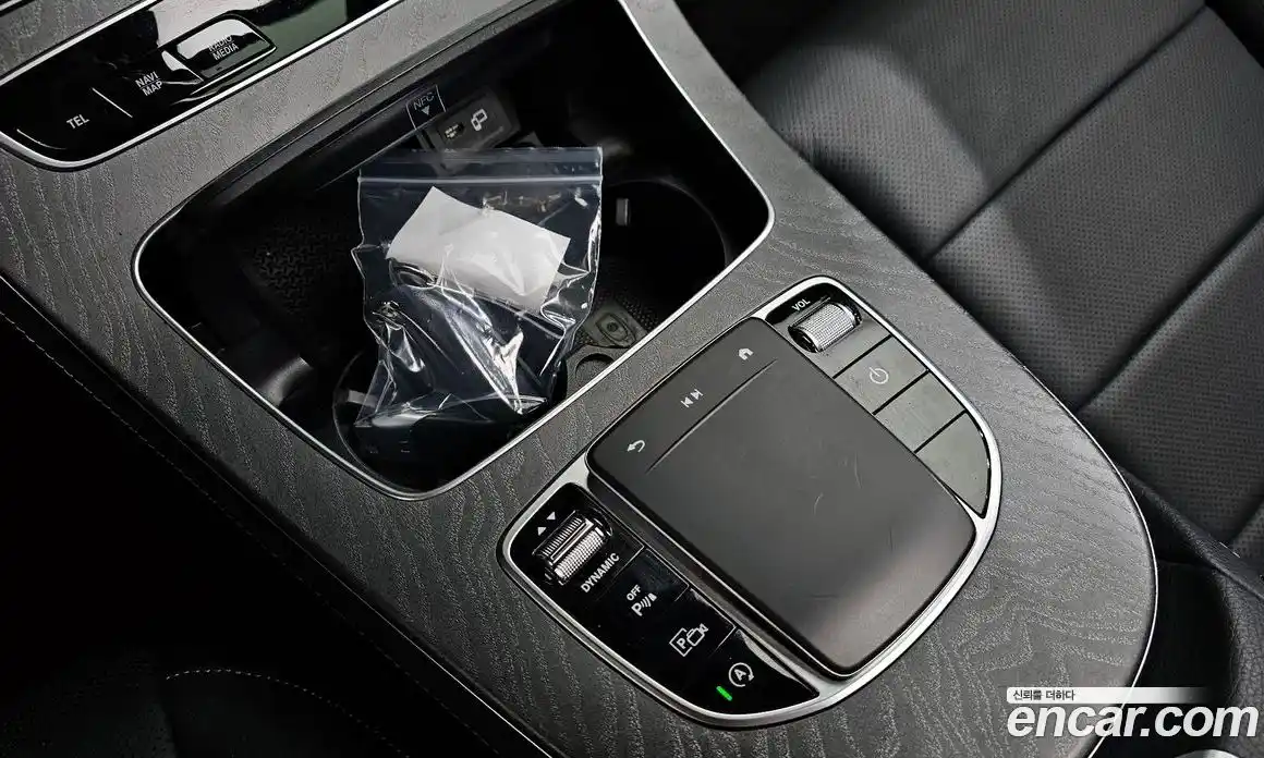 Mercedes-Benz E-Class 2022 2.0 гидро в Москве № 140230, фото 9