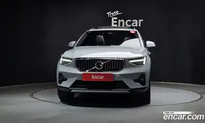 Volvo XC40 2024 2.0 гидро в Москве № 153760, миниатюра 3