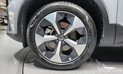 Volvo XC40 2024 2.0 гидро в Москве № 153760, миниатюра 5