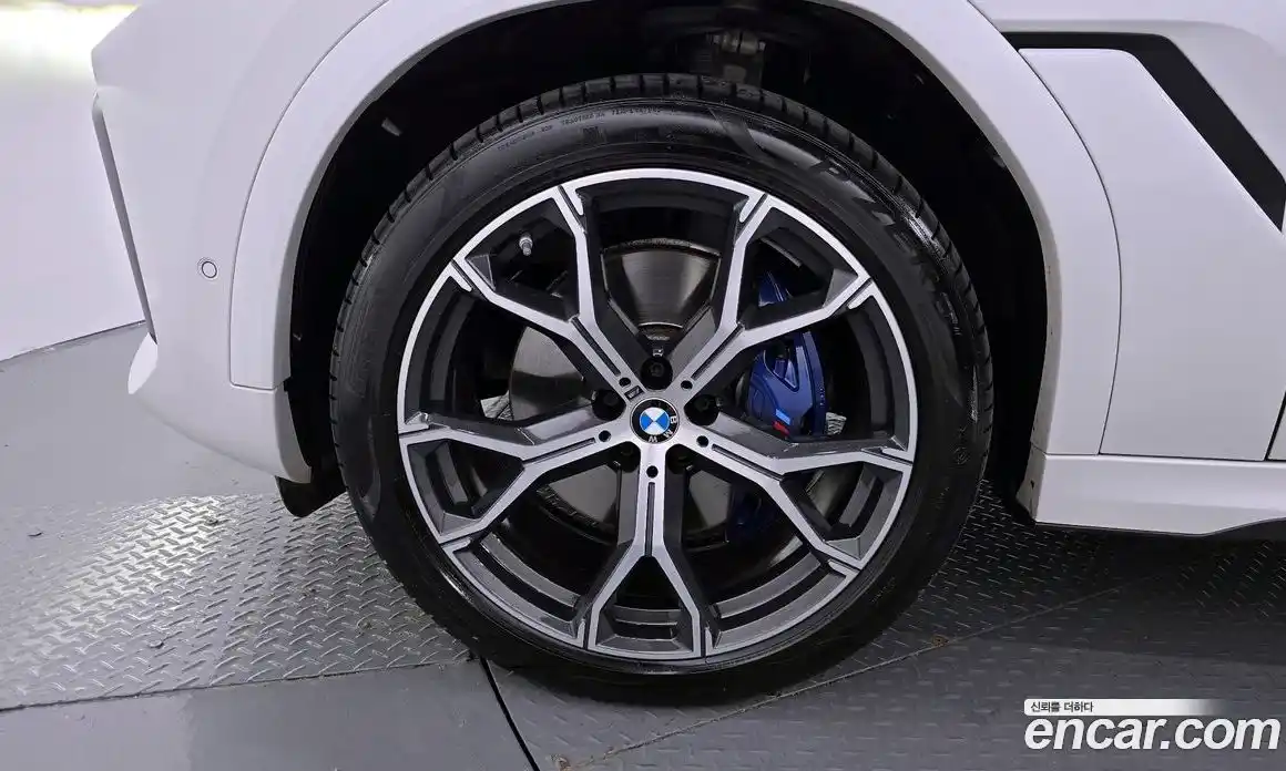 BMW X6 2021 3.0 гидро в Москве № 157360, фото 5