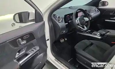 Mercedes-Benz GLA-Class 2021 2.0 гидро в Москве № 160873, миниатюра 12