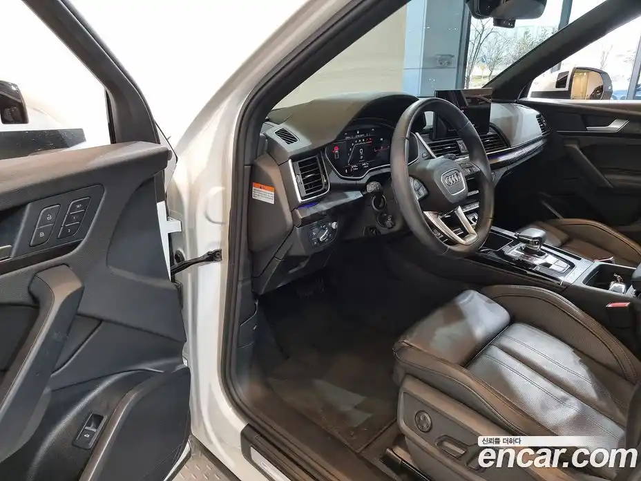 Audi Q5 2023 2.0 гидро в Москве № 163972, фото 12
