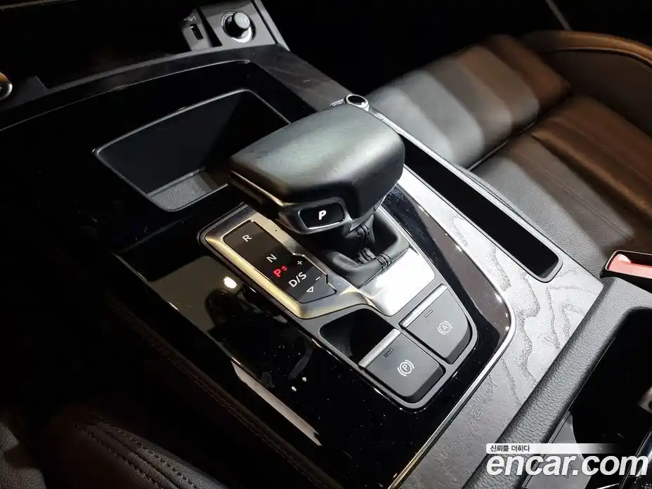 Audi Q5 2023 2.0 гидро в Москве № 163972, фото 9