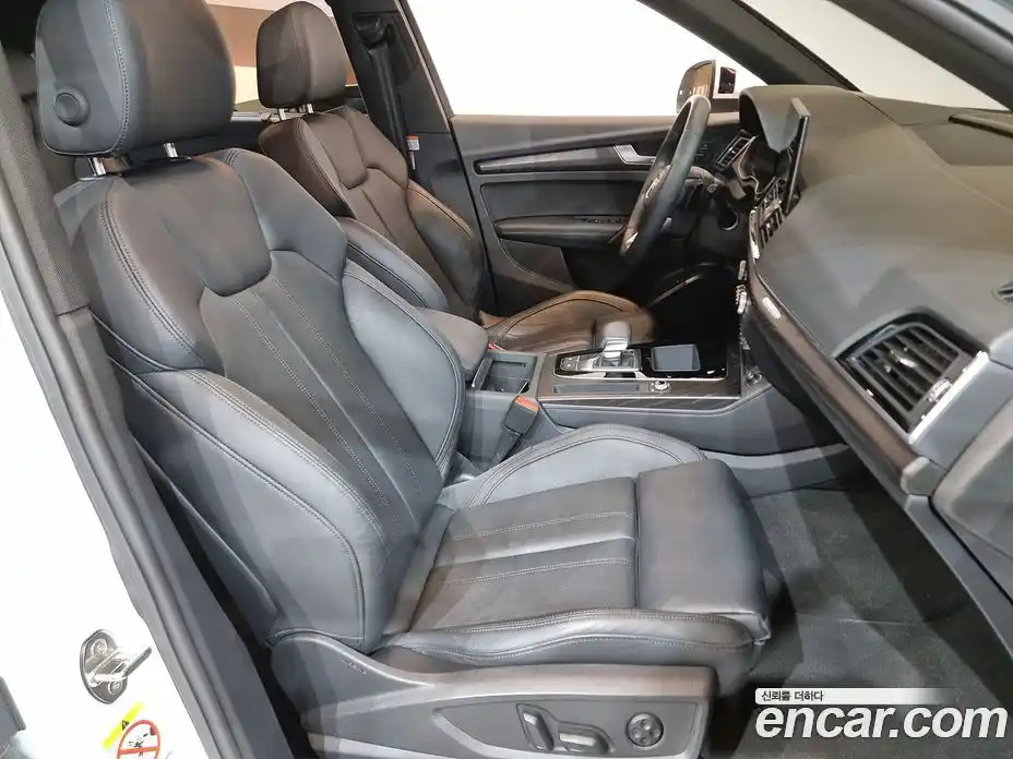 Audi Q5 2023 2.0 гидро в Москве № 163972, фото 10