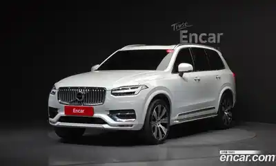 Volvo XC90, 2022