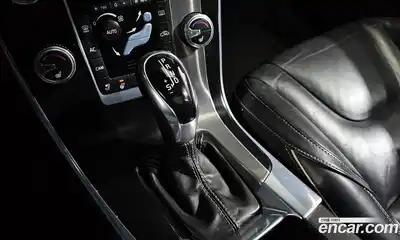 Volvo S60 2014 2.0 гидро в Москве № 164671, миниатюра 9