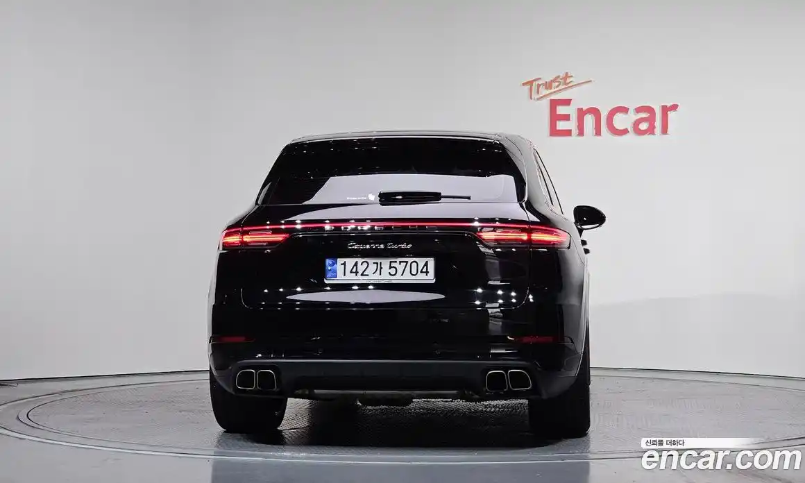 Porsche Cayenne 2023 4.0 гидро в Москве № 165113, фото 4