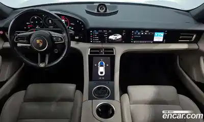 Porsche Taycan 2022 0.1 гидро в Москве № 165229, миниатюра 7