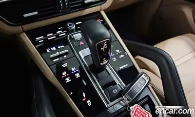 Porsche Cayenne 2021 3.0 гидро в Москве № 165387, миниатюра 9