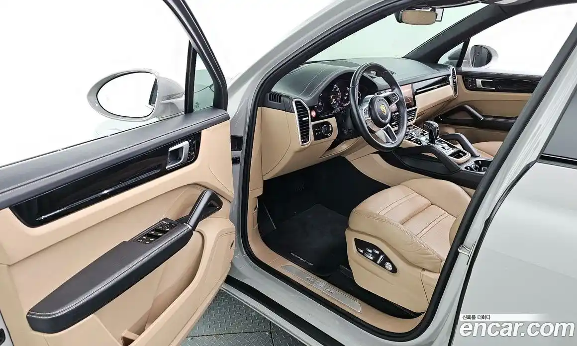 Porsche Cayenne 2021 3.0 гидро в Москве № 165387, фото 10