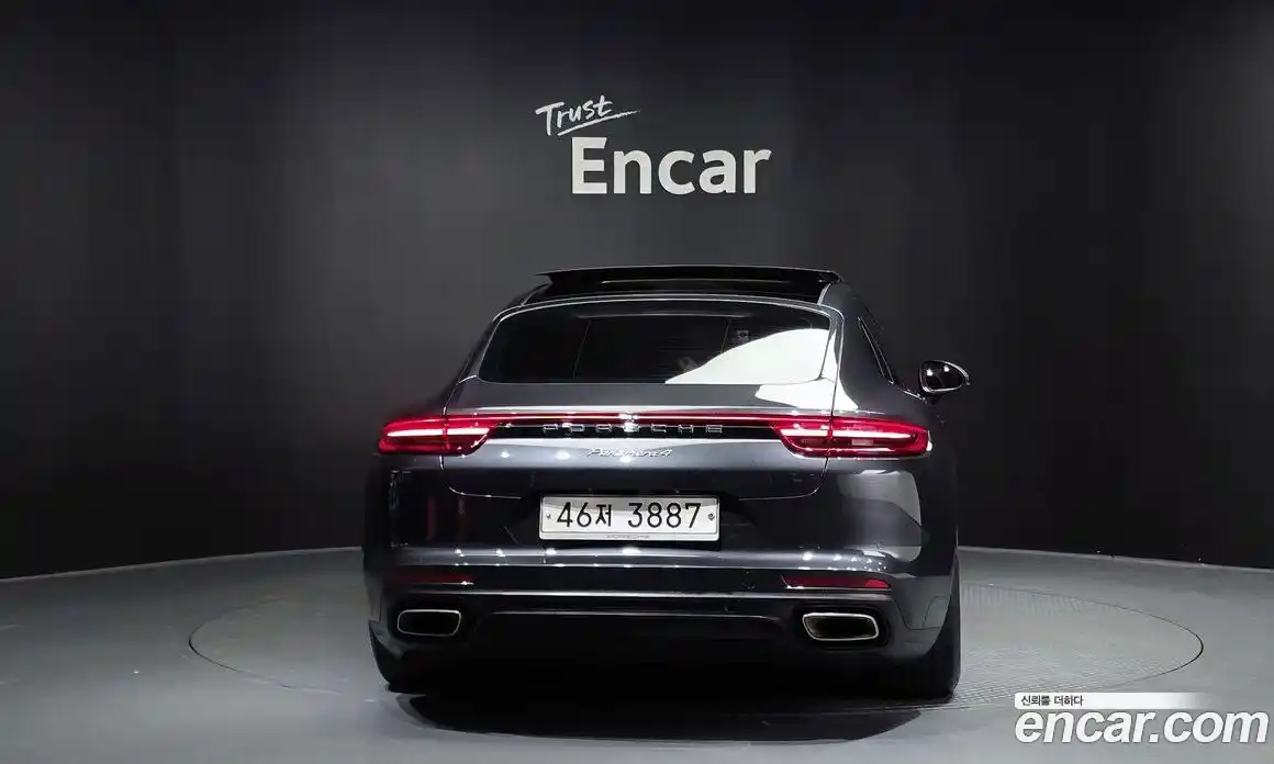 Porsche Panamera 2018 3.0 гидро в Москве № 165413, фото 4