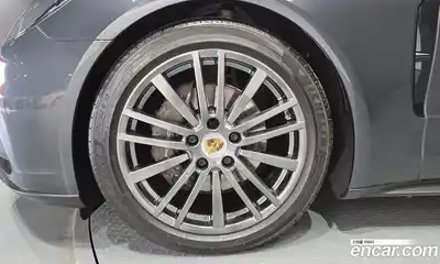 Porsche Panamera 2018 3.0 гидро в Москве № 165413, миниатюра 5