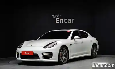 Porsche Panamera, 2015