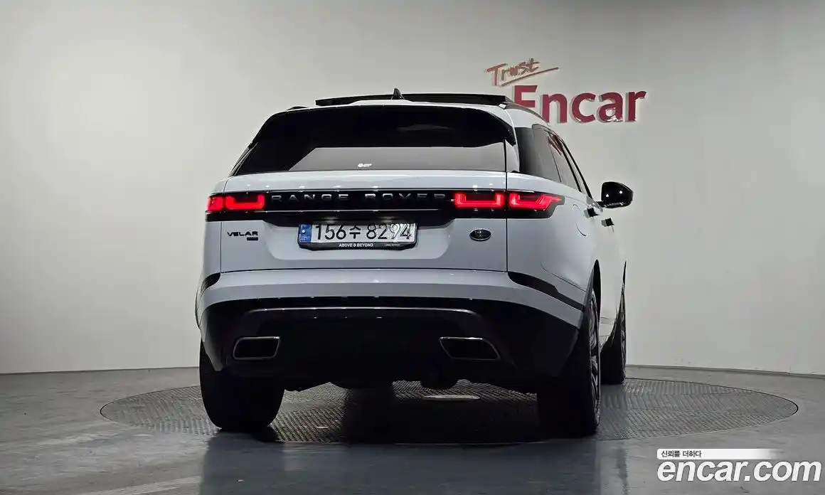 Land Rover Range-Rover Velar 2022 3.0 гидро в Москве № 166066, фото 4