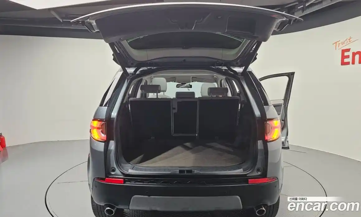 Land Rover Discovery Sport 2017 2.0 гидро в Москве № 166156, фото 20