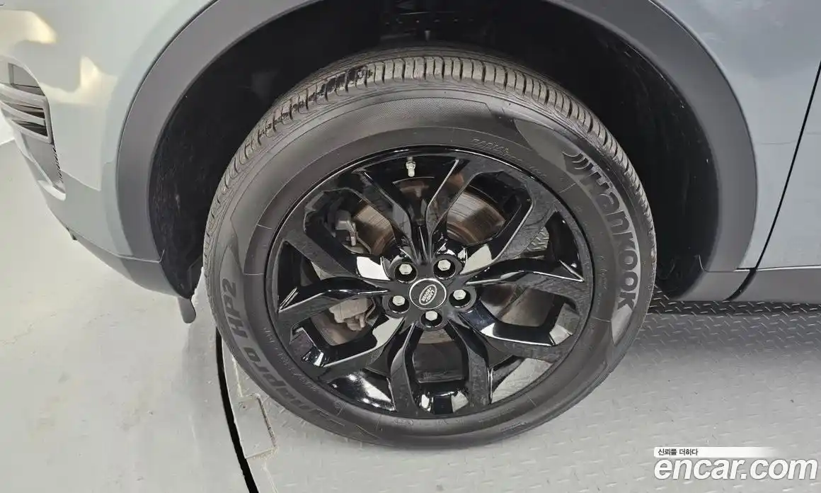 Land Rover Discovery Sport 2017 2.0 гидро в Москве № 166156, фото 5