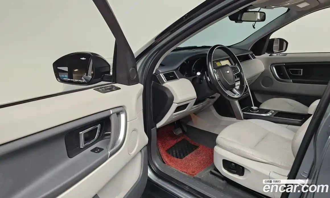 Land Rover Discovery Sport 2017 2.0 гидро в Москве № 166156, фото 10