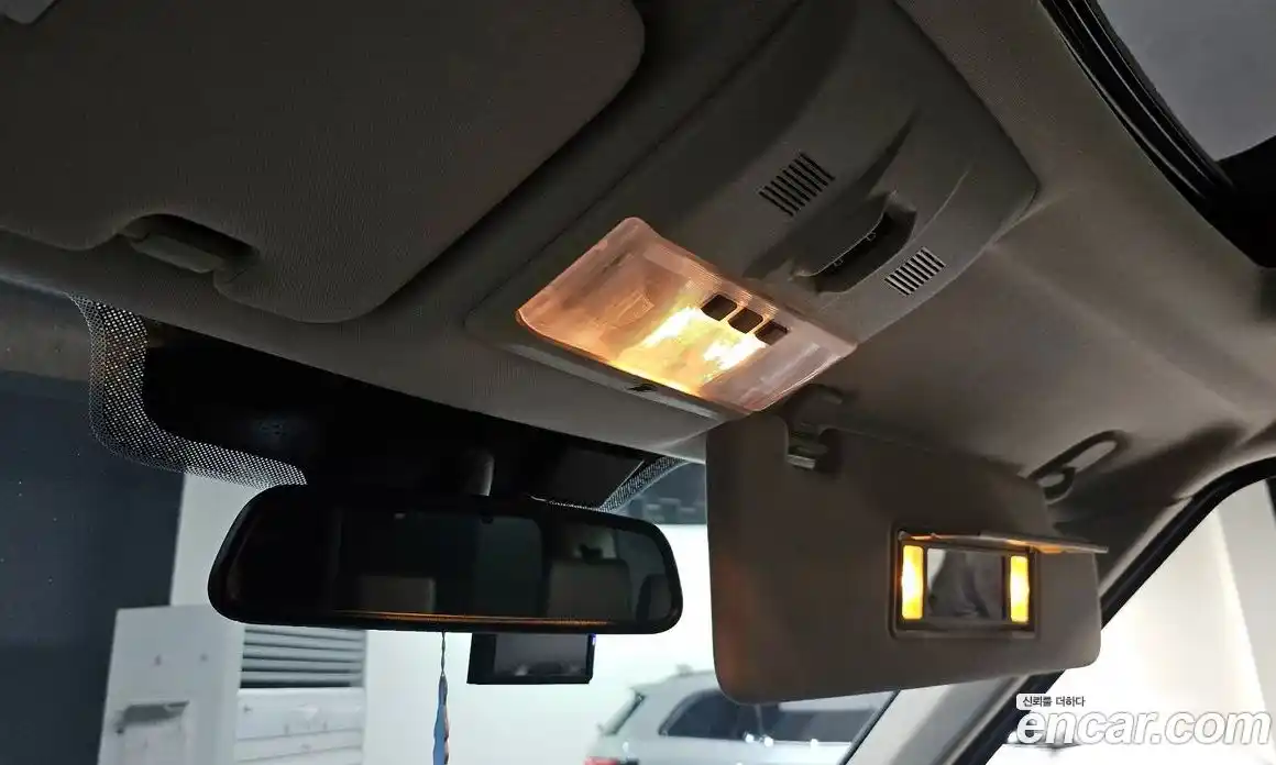 Land Rover Discovery 2016 3.0 гидро в Москве № 166270, фото 17